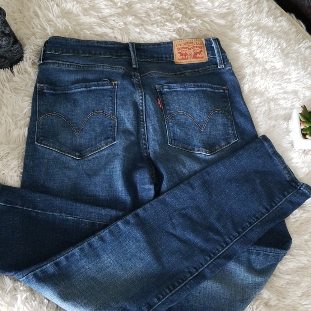 Jeans - Picture 3 of 3